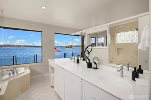 1621 10th St W, Kirkland, WA 98033 - Photo 21