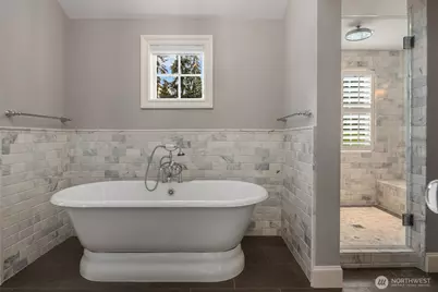 2242 79th Avenue NE, Medina, WA 98039 - Photo 23