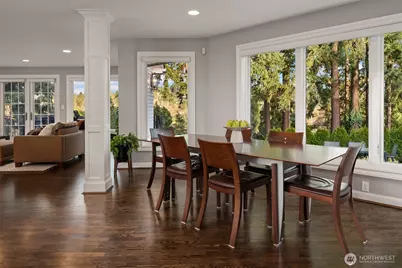 2242 79th Avenue NE, Medina, WA 98039 - Photo 11