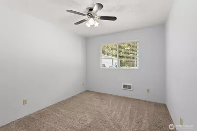 636 Highway 603 #B, Chehalis, WA 98532 - Photo 23