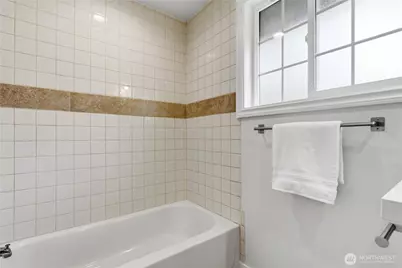 6015 116th Ave SE, Bellevue, WA 98006 - Photo 29