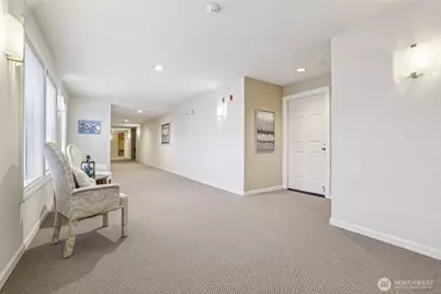 3935 226th Place SE #207, Issaquah, WA 98029 - Photo 3