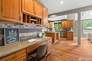 7139 NE Dolphin Dr, Bainbridge Island, WA 98110 - Photo 13