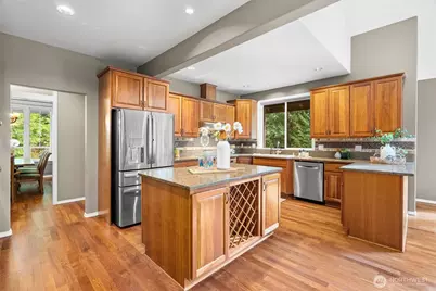 7139 NE Dolphin Drive, Bainbridge Island, WA 98110 - Photo 11