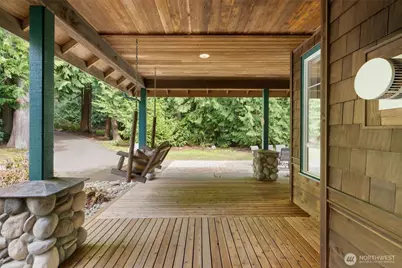 7139 NE Dolphin Drive, Bainbridge Island, WA 98110 - Photo 3