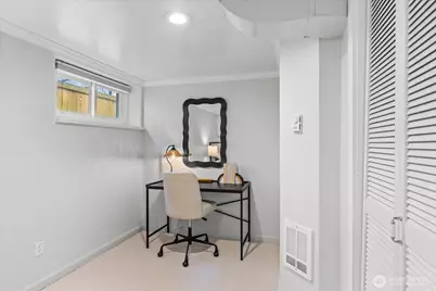 810 NE Ravenna Boulevard, Seattle, WA 98115 - Photo 23