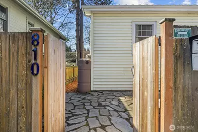 810 NE Ravenna Boulevard, Seattle, WA 98115 - Photo 31