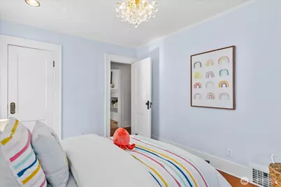 810 NE Ravenna Boulevard, Seattle, WA 98115 - Photo 17