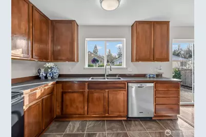 1716 250th Court SE, Sammamish, WA 98075 - Photo 13