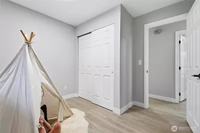 9808 S 252nd St, Kent, WA 98030 - Photo 17