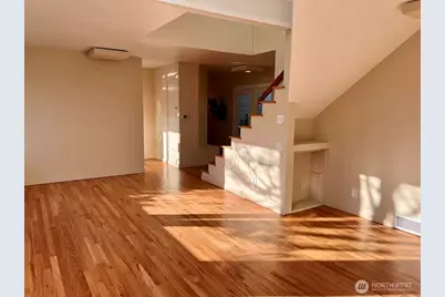 2700 123rd Avenue SE, Bellevue, WA 98005 - Photo 3