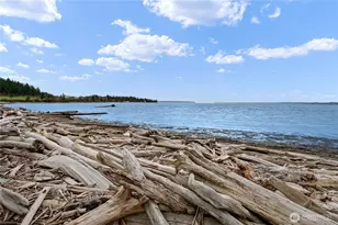 801 Livingston Bay Shore Dr, Camano Island, WA 98282 - Photo 25