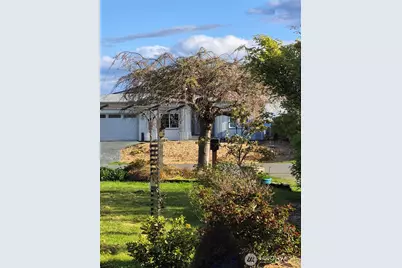 801 Livingston Bay Shore Drive, Camano Island, WA 98282 - Photo 27