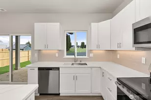 2103 Hawks Vw Ln, Winlock, WA 98596 - Photo 5