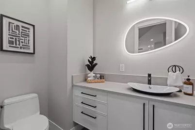 904 N 33rd Place, Renton, WA 98056 - Photo 15