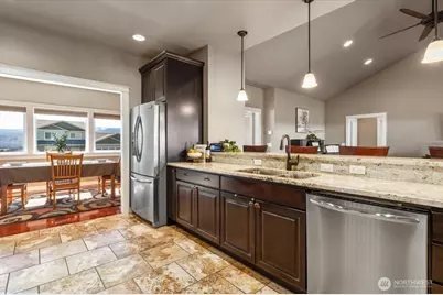 819 Autumn Crest Drive, Wenatchee, WA 98801 - Photo 19