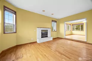 4802 51st St Ct E, Tacoma, WA 98443 - Photo 7