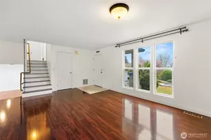 2702 Cedar Ave S, Renton, WA 98055 - Photo 7