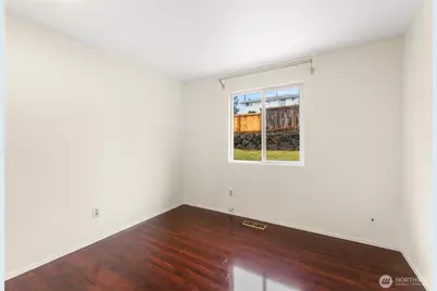 2702 Cedar Avenue S, Renton, WA 98055 - Photo 23