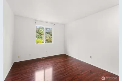 2702 Cedar Avenue S, Renton, WA 98055 - Photo 21