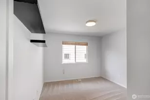 22718 SE 12th Pl, Sammamish, WA 98075 - Photo 25