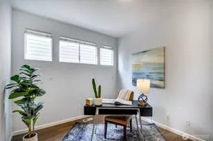 22718 SE 12th Pl, Sammamish, WA 98075 - Photo 15