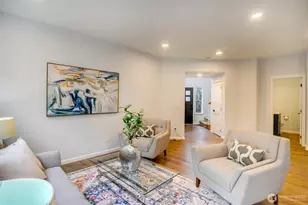 22718 SE 12th Pl, Sammamish, WA 98075 - Photo 5