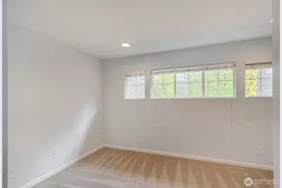 22718 SE 12th Place, Sammamish, WA 98075 - Photo 23