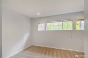 22718 SE 12th Pl, Sammamish, WA 98075 - Photo 23