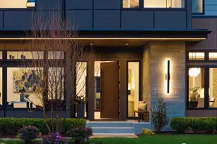 218 109th Ave SE, Bellevue, WA 98004 - Photo 3