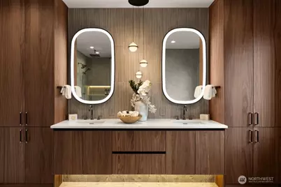 218 109th Avenue SE, Bellevue, WA 98004 - Photo 23