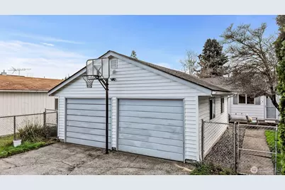 269 S Cedar Street, Buckley, WA 98321 - Photo 35