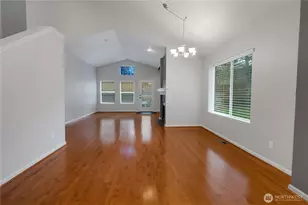 7208 James Pl SE, Auburn, WA 98092 - Photo 5