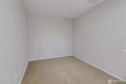 7208 James Place SE, Auburn, WA 98092 - Photo 23