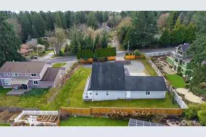 15920 NE 51st St, Redmond, WA 98052 - Photo 31