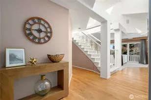 15920 NE 51st St, Redmond, WA 98052 - Photo 3