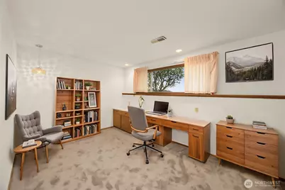 4360 Somerset Boulevard SE, Bellevue, WA 98006 - Photo 23