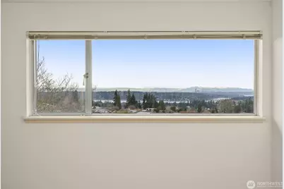 4360 Somerset Boulevard SE, Bellevue, WA 98006 - Photo 19