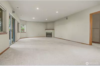 2710 Viewcrest Avenue, Everett, WA 98203 - Photo 33