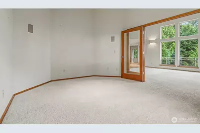 2710 Viewcrest Avenue, Everett, WA 98203 - Photo 13