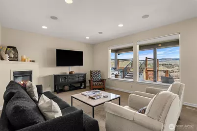 3045 Eastview Lane, Wenatchee, WA 98801 - Photo 13