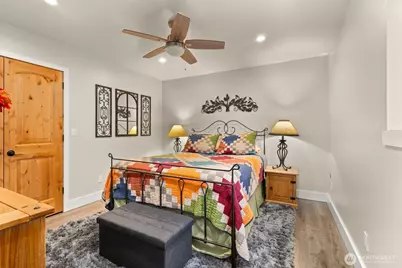 12511 Cole Point Drive, Anderson Island, WA 98303 - Photo 35