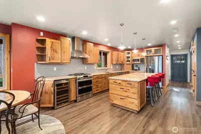 12511 Cole Point Drive, Anderson Island, WA 98303 - Photo 9