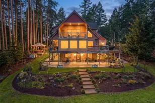 12511 Cole Point Dr, Anderson Island, WA 98303 - Photo 1