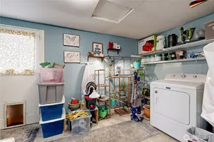 530 SW 4th St, College Place, WA 99324 - Photo 17