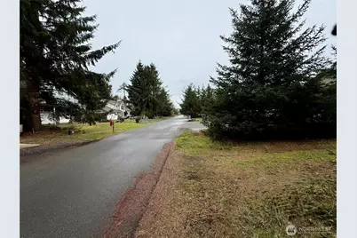 126 Olympic View Avenue NE, Ocean Shores, WA 98569 - Photo 15