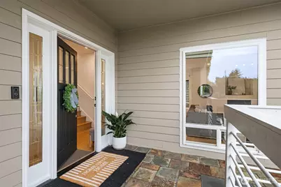 5151 55th Avenue S, Seattle, WA 98118 - Photo 3