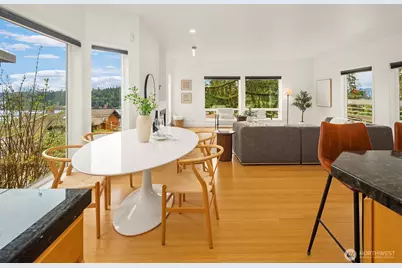 5151 55th Avenue S, Seattle, WA 98118 - Photo 9