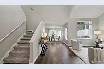 1909 Highpoint Street, Enumclaw, WA 98022 - Photo 3