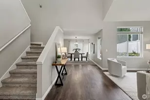 1909 Highpoint St, Enumclaw, WA 98022 - Photo 3